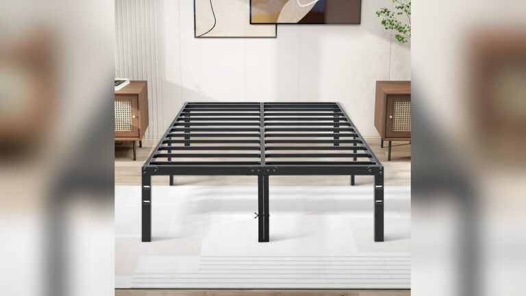 How to Clean under a Heavy Bed: Easy Tips for a Spotless Space 8 How to Clean under a Heavy Bed
